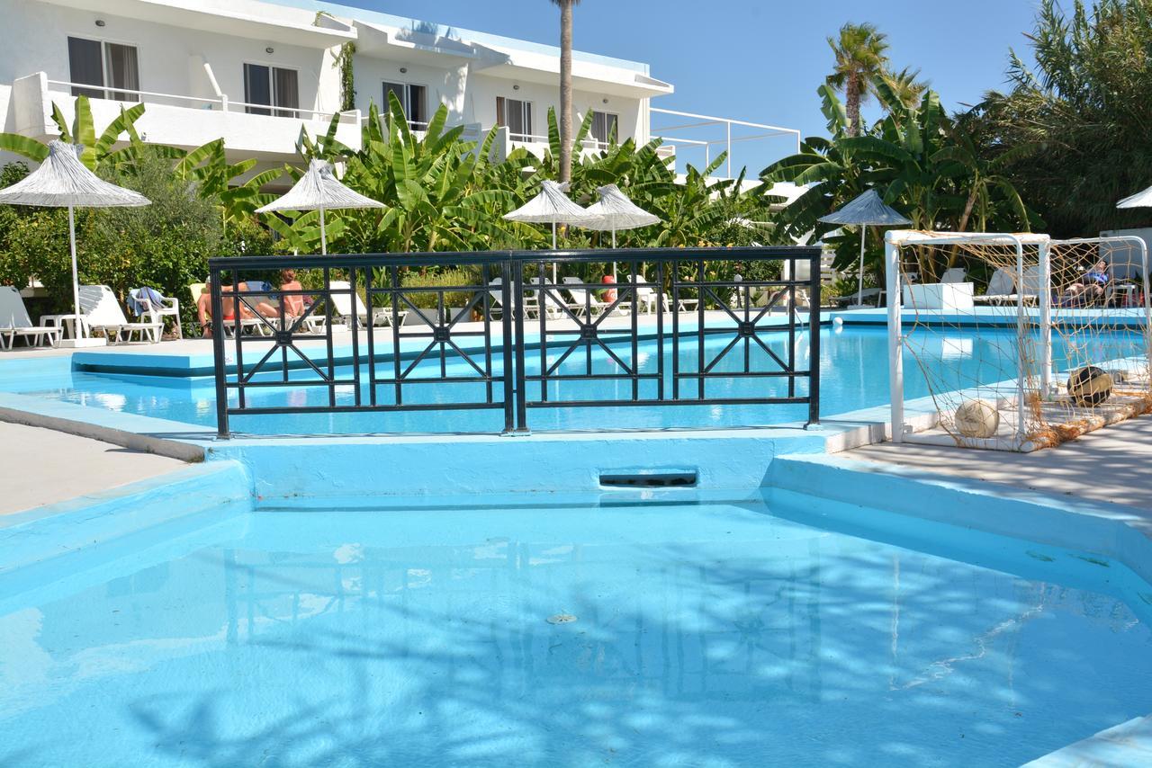 Costa Angela Seaside Resort Exterior foto